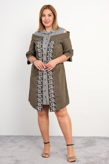 floral embroidery and striped buttoned dress